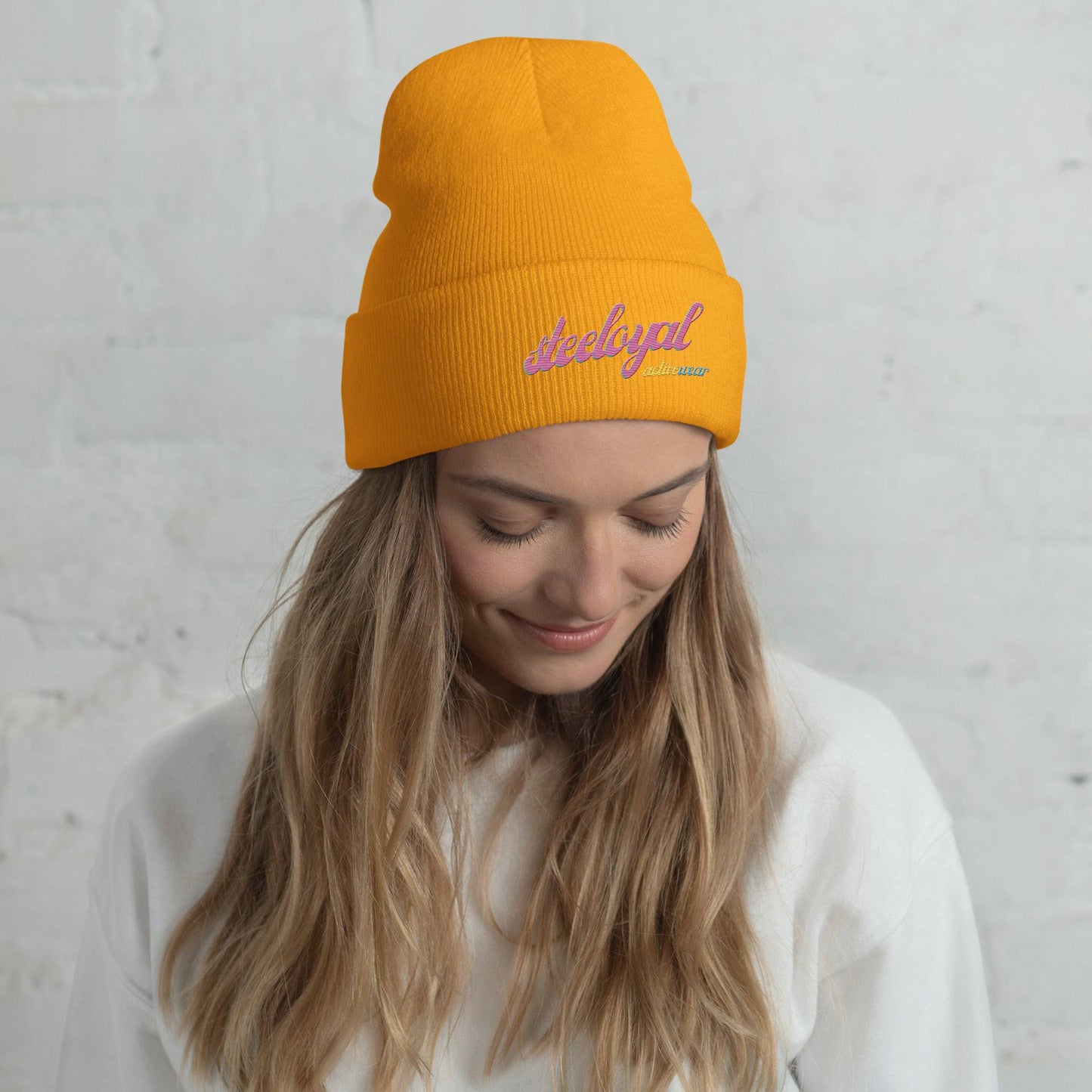 Women's steeloyal logo beanie - STEELOYAL